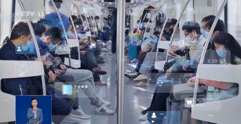 拼西凑DeepSeek教程卖课冰球突破技巧转发提醒！有人东(图3)